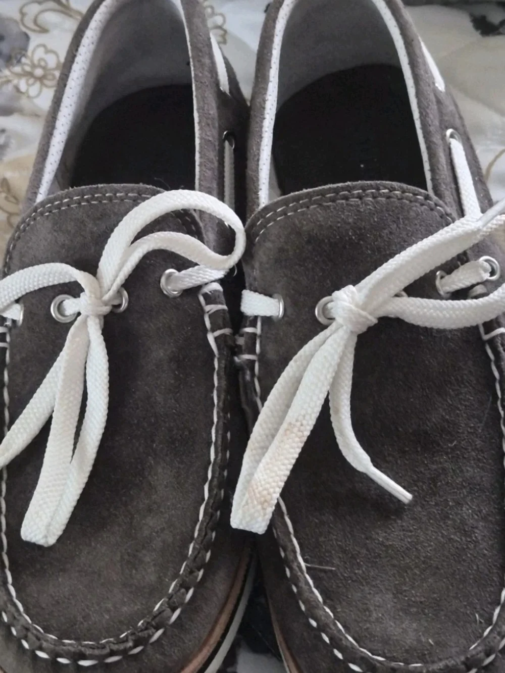 Allen Edmonds suede upper